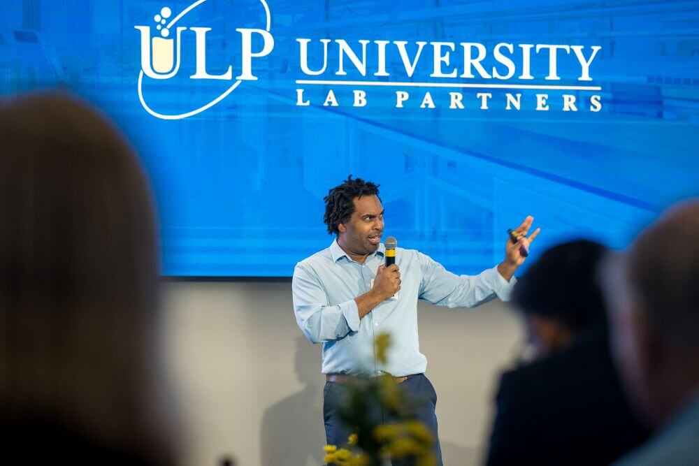 Top Pitch Competitions for Life Science Startups